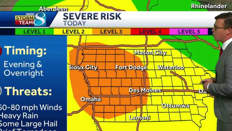 Iowa weather: Severe weather threat returns as heat continues