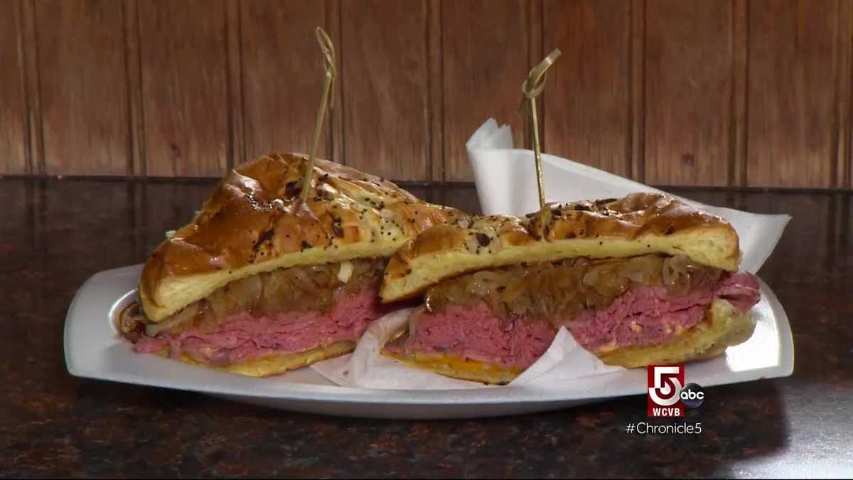 Roast beef sandwiches done the Massachusetts way