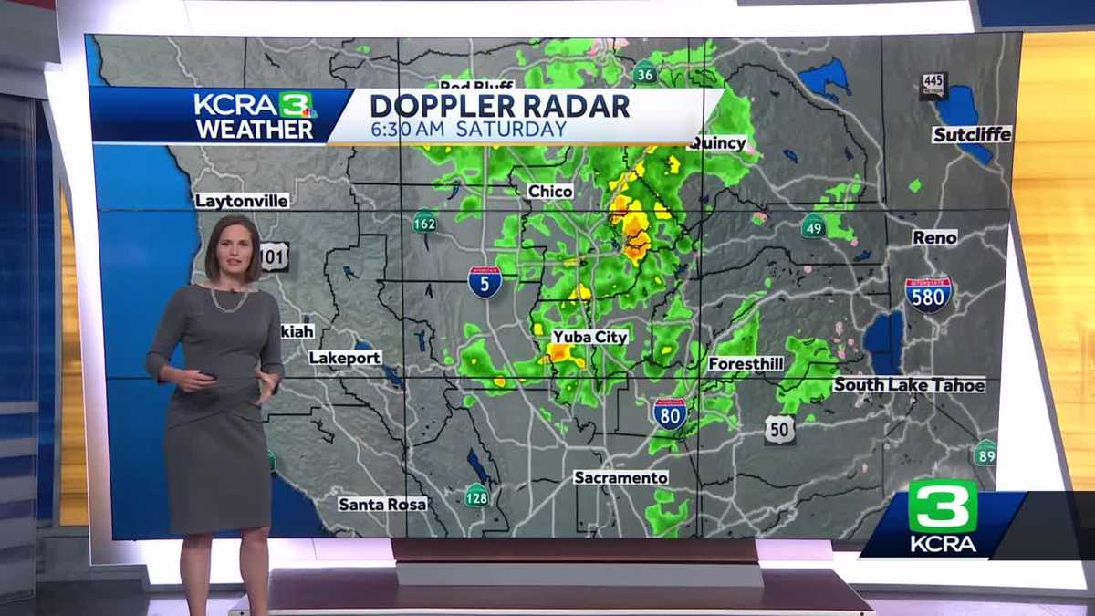 Hour-by-hour look at rain chances this weekend
