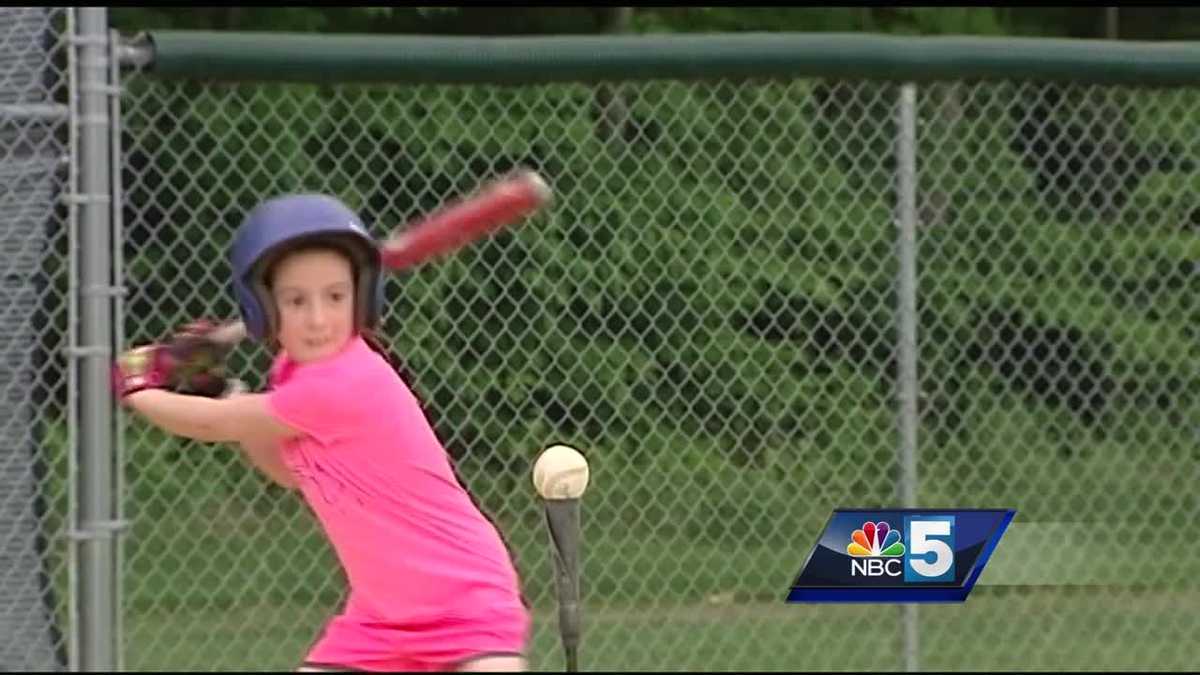 A team of their own Only allgirls baseball team in Little League