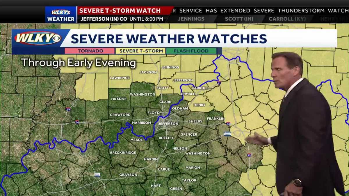 Strong storms move in Tuesday night
