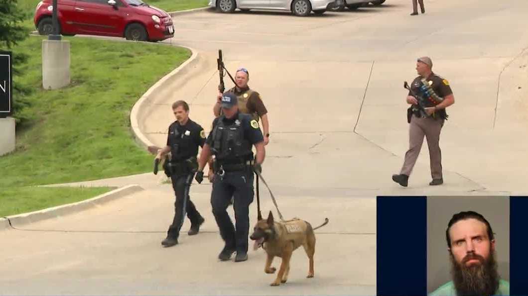 Wanted felon arrested after chase and K-9 search in Des Moines