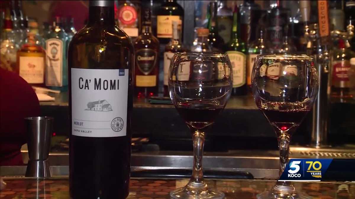 How much can a server drink while at work? New guidelines explain