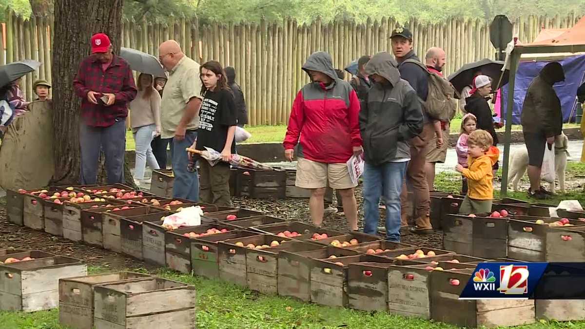 North Carolina Historic Bethabara Park hosts annual Apple Festival