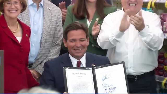Florida Gov. signs bill in Stuart aimed at cracking down on retail theft - Vimarsana News