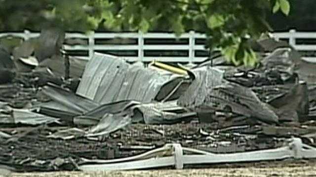 Horrifying Images Sedgwick County Horses Perish From Mysterious Ailment - ji8kwit