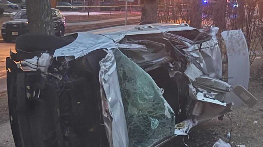 Person dies in rollover crash in Milwaukee, another seriously injured