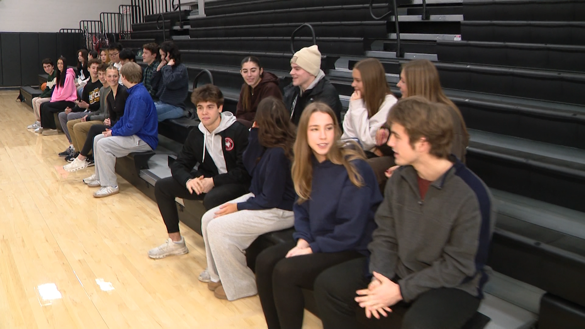 This Pennsylvania high school has 16 sets of twins in its senior class