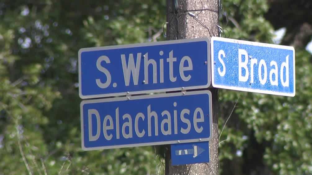 New Orleans DPW temporarily closes South Broad Avenue for construction