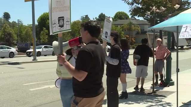 First Starbucks to unionize in California on strike in Santa Cruz - Vimarsana News