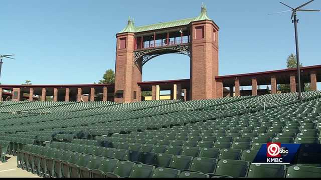 COVID-19: Starlight Theatre to open to season at full capacity - Vimarsana News