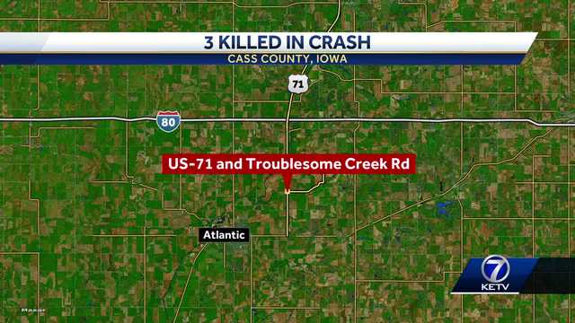 Teenager among three people killed in rural Iowa crash - Vimarsana News