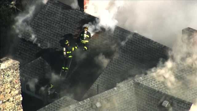 Crews battle smoky blaze in large Peabody, Massachusetts home - Vimarsana News