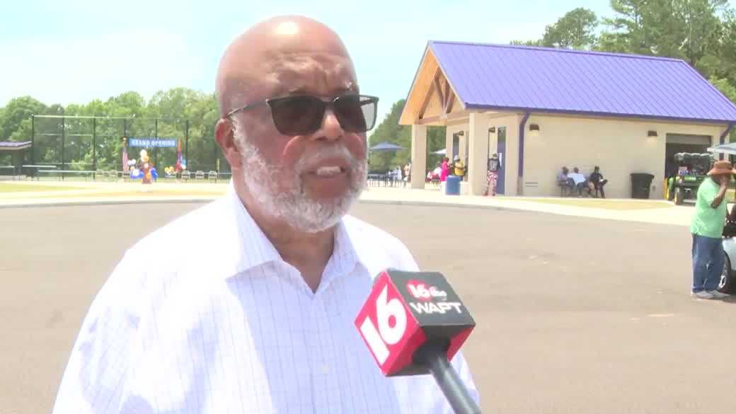 Thompson blasts Supreme Court ruling as Mississippi Republicans eye his longtime seat