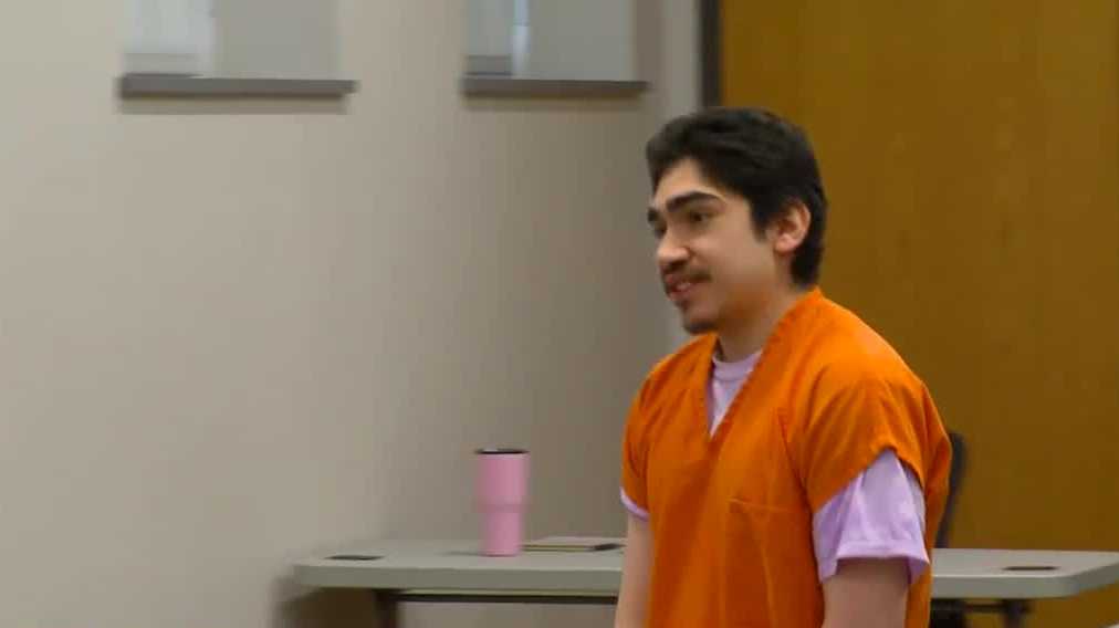 Iowa man sentenced for shooting death of Casey's store clerk