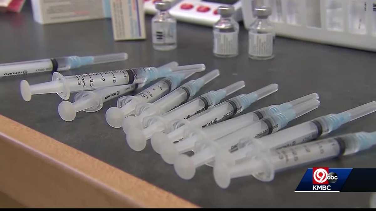 Some hospitals put restrictions on visitors as flu cases rise in KC - KMBC Kansas City thumbnail