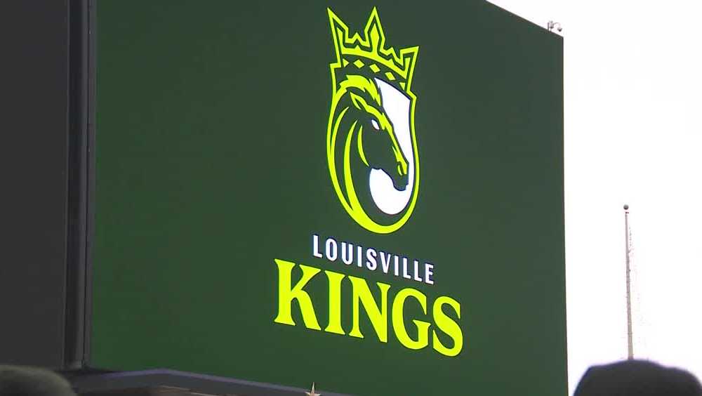Louisville Kings trade starting quarterback, release former Kentucky Wildcat