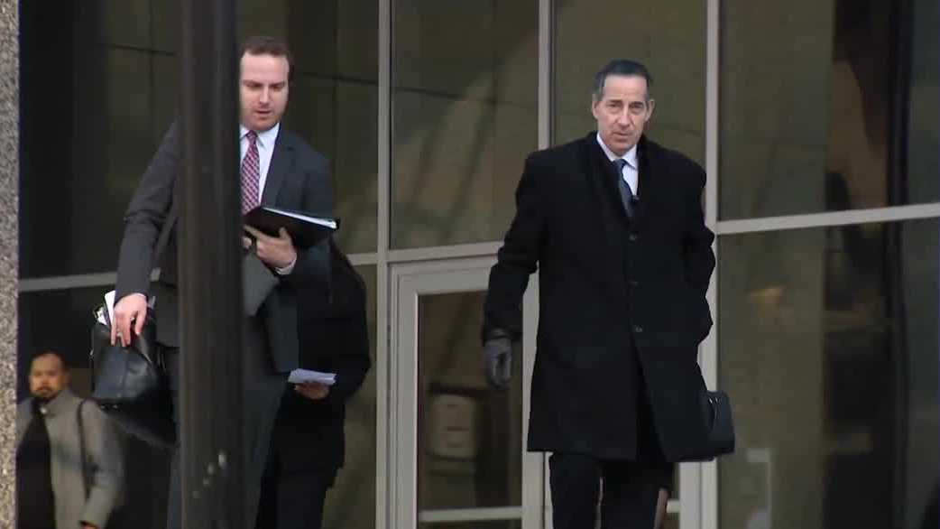 Maryland US representative makes surprise visit to Baltimore ICE facility