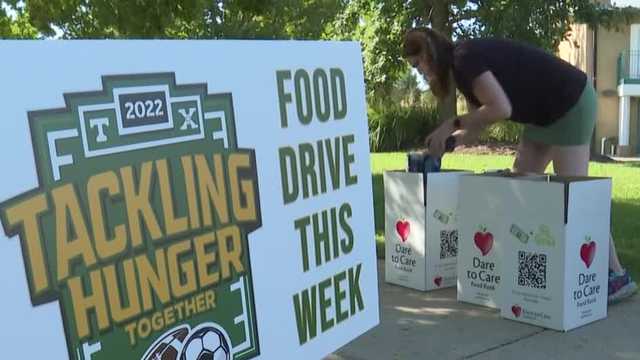 St. X, Trinity come together for rivalry week food drive - Vimarsana News