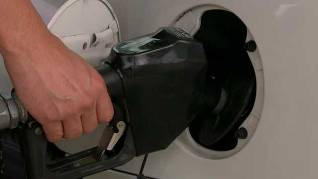 Gas prices continue to fall in NH, nationally - Vimarsana News