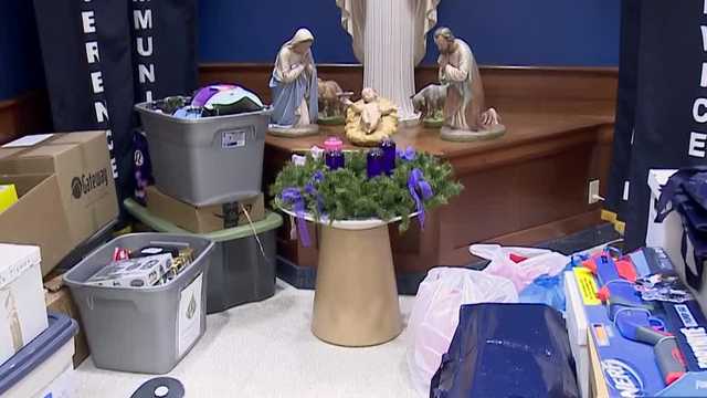 Sacred Heart students collect more than 900 gifts to donate this holiday season - Vimarsana News