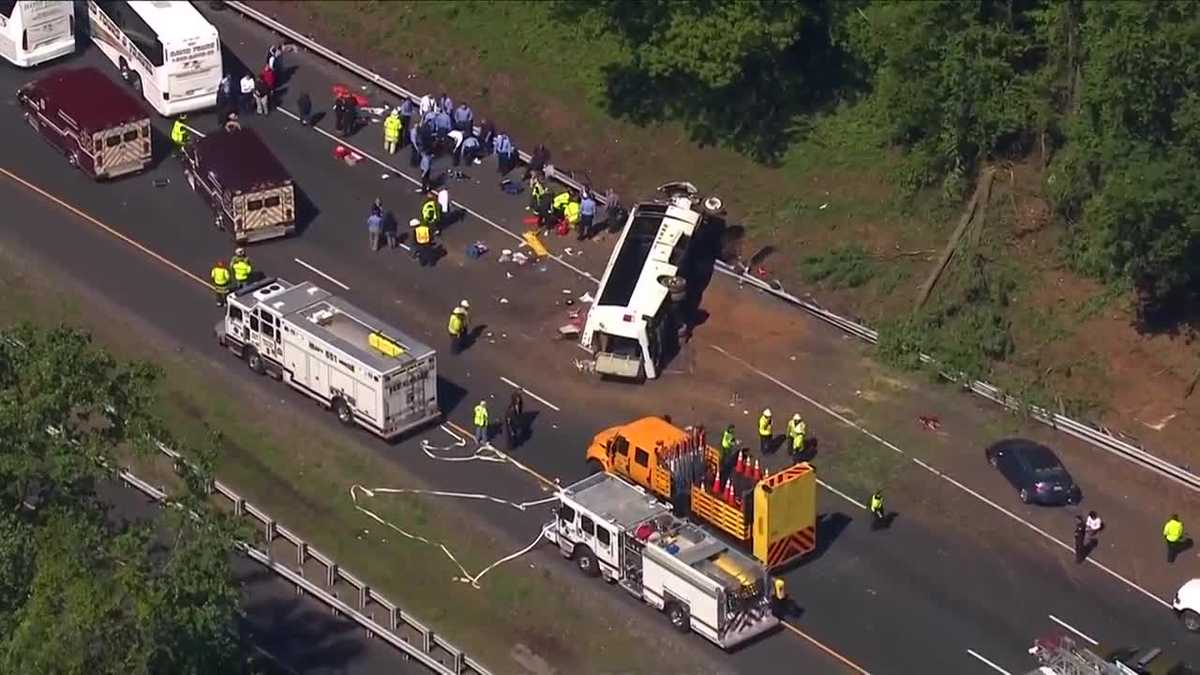 video-shows-charter-bus-crash-scene-on-i-95