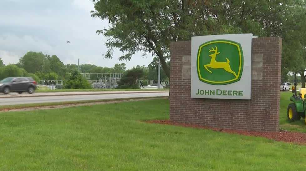 John Deere layoffs Ankeny, Urbandale, Waterloo affected