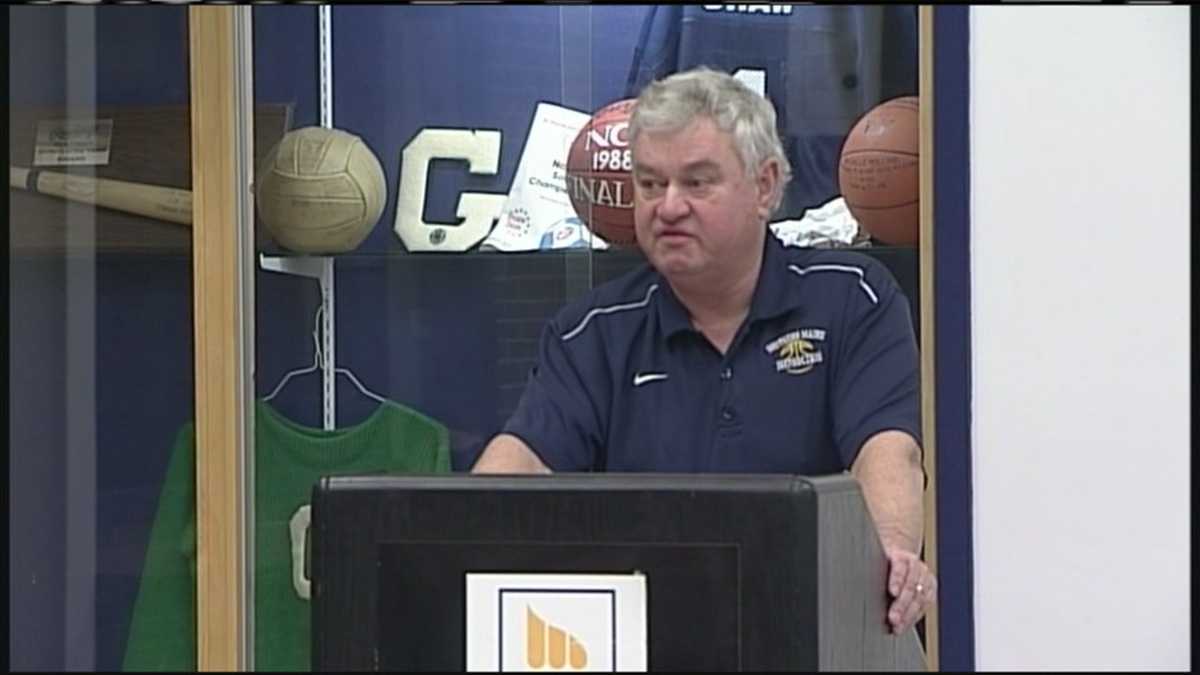 Gary Fifield Retiring as U-S-M Womens Basketball Coach