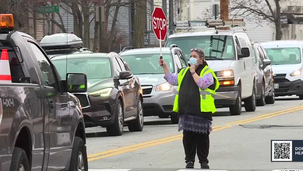 Widespread illness causes Maine schools to close