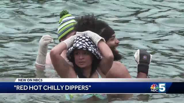 More than 100 people jump into Lake Champlain on New Year's Eve - Vimarsana News