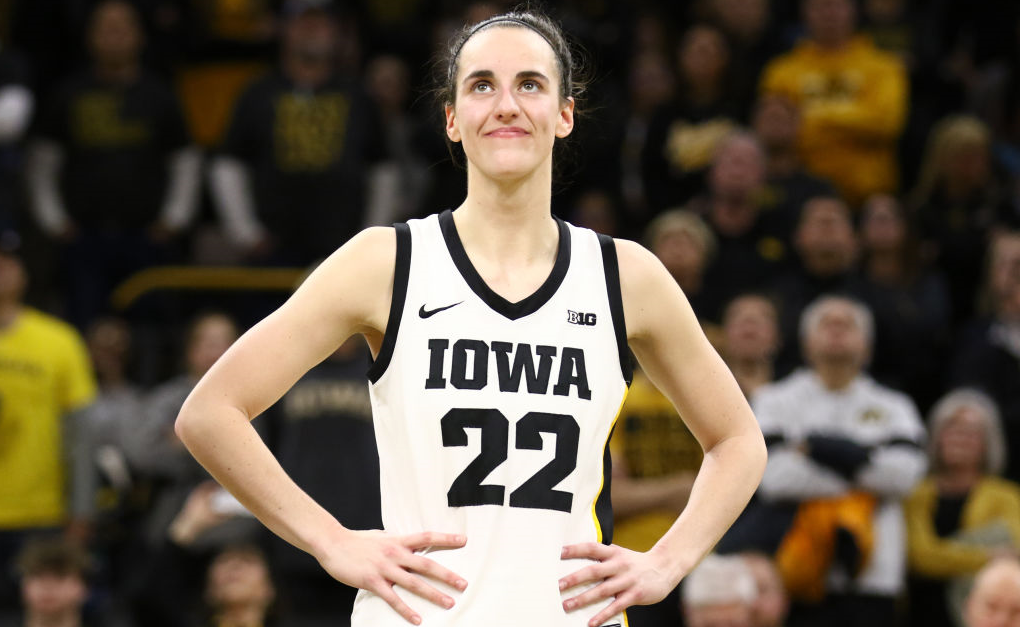 Caitlin Clark Declares For WNBA Draft