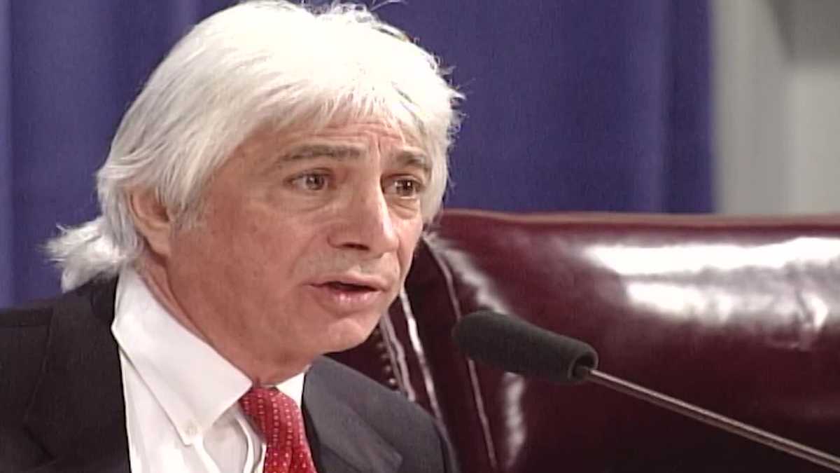 Eddie Sapir dies