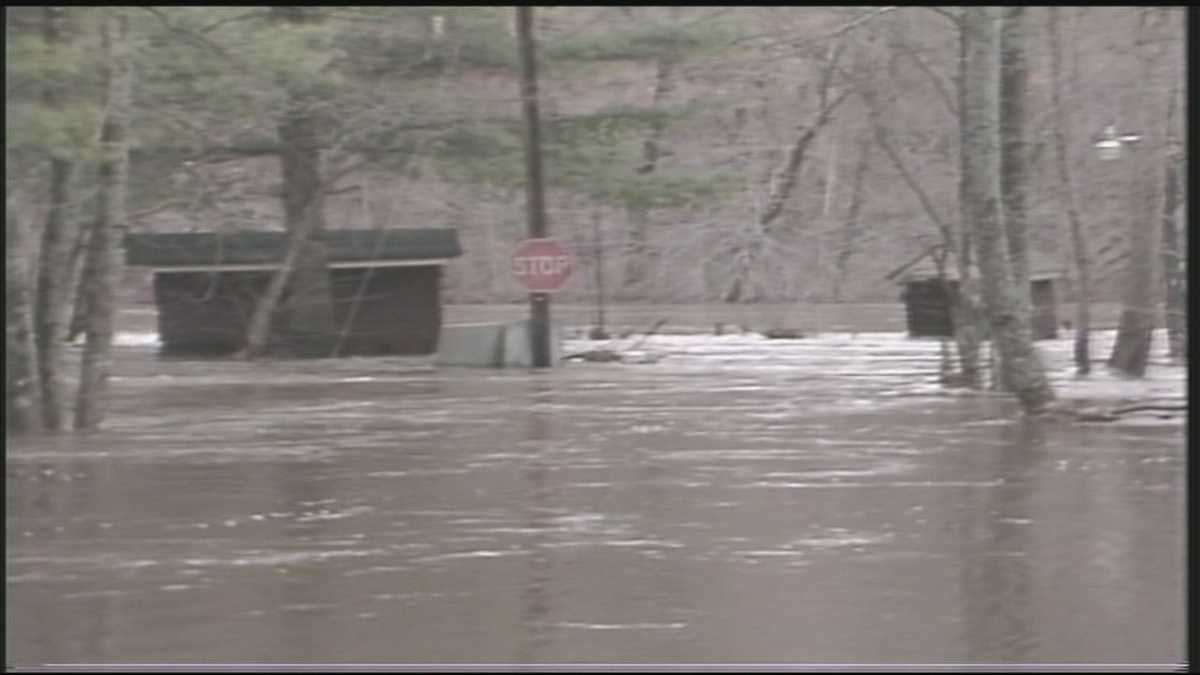 New Hampshire Your Weather Calendar for April