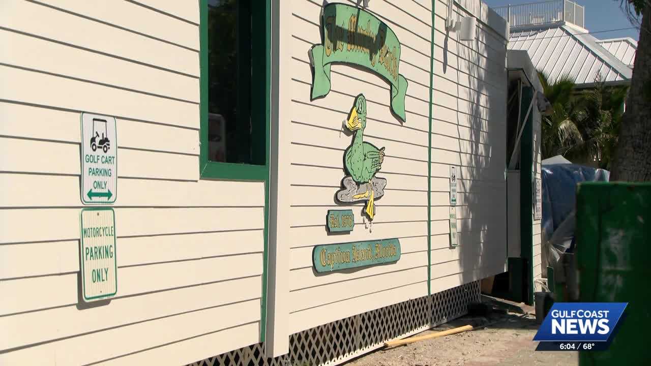 The Mucky Duck reopens on Captiva Island | Naples FM Talk