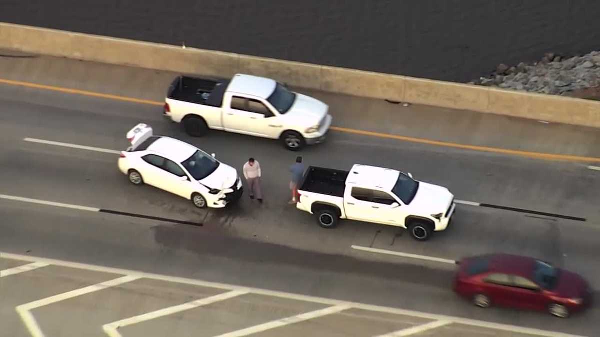 Crash and stalled tanker cause traffic on interstates near downtown OKC