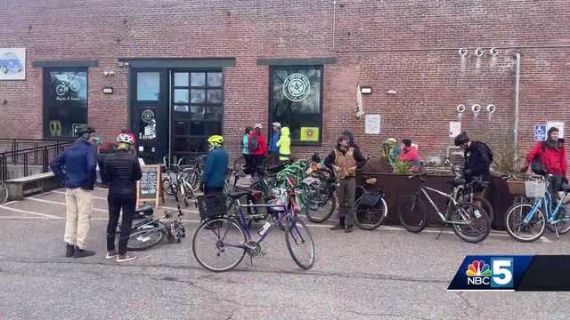 The Old Spokes Home holds their annual 'Cranksgiving" - Vimarsana News