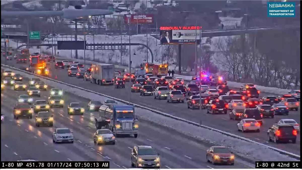 Crash on Interstate 80 in Omaha causes slowdowns early Wednesday