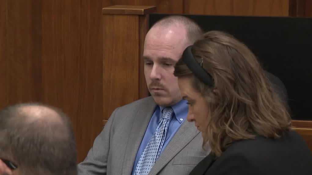 Trial begins for southern Indiana man accused of killing wife on ...
