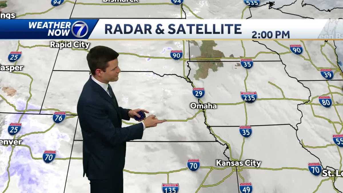 Low clouds hang around, patchy fog possible early Sunday
