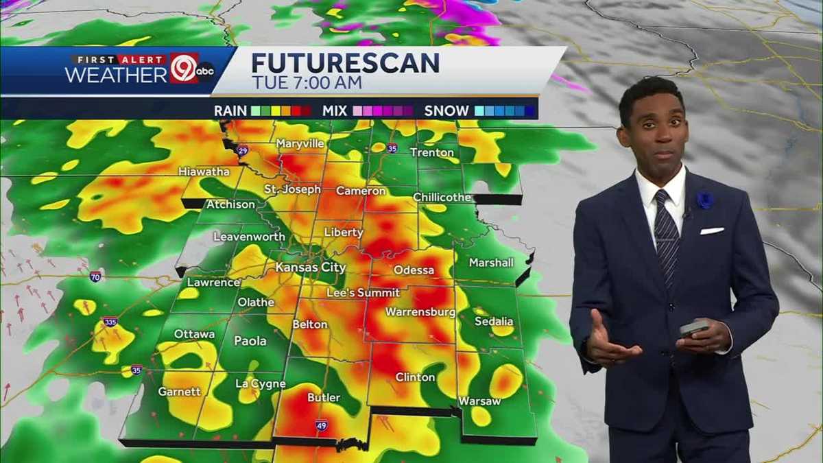 A few showers possible this evening, widespread rain and storms Tuesday