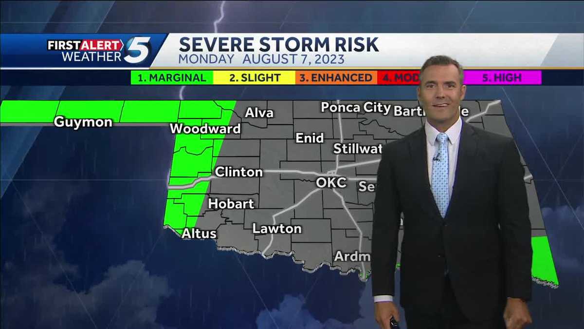 TIMELINE: More storms to move across Oklahoma on Monday night
