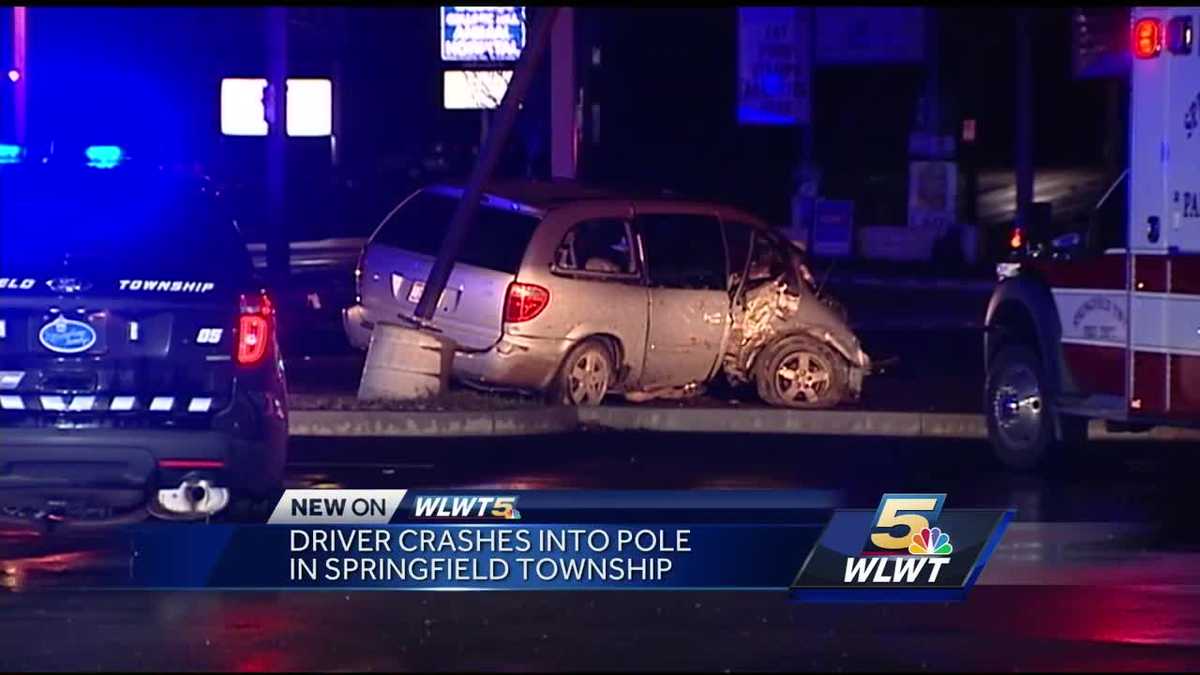 Driver crashes into pole in Springfield Township