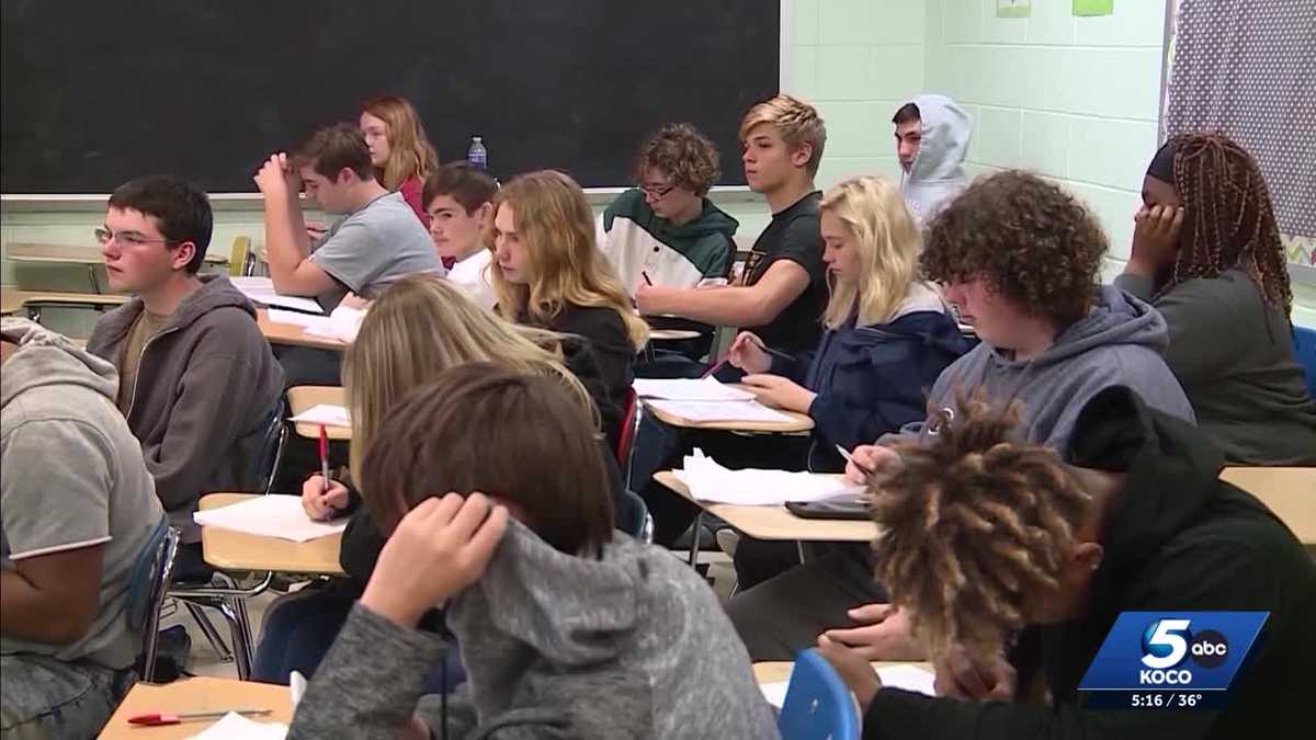 Oklahoma bill targets high school students to tackle teacher shortage