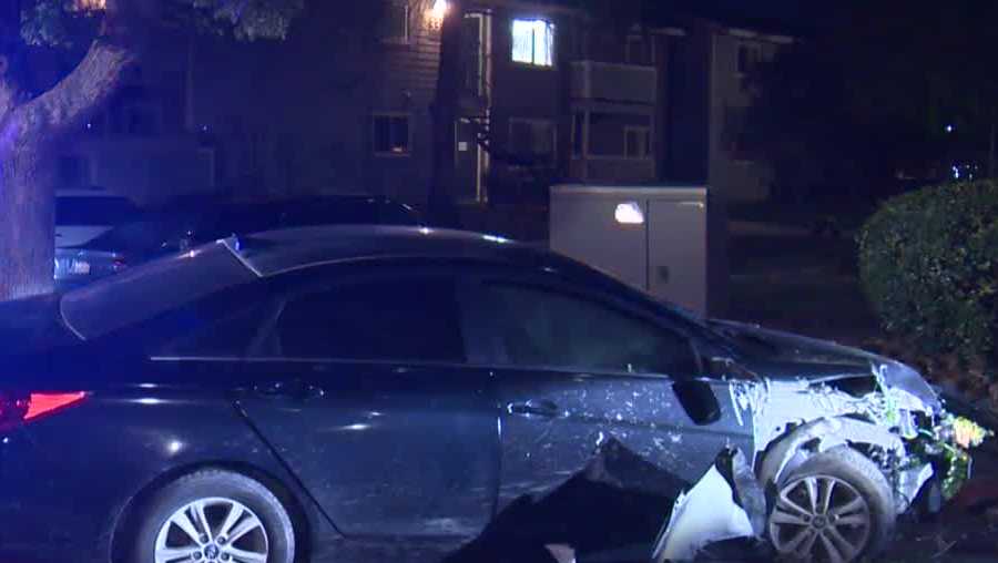 Suspect crashes into apartment building in stolen vehicle, Sacramento ...
