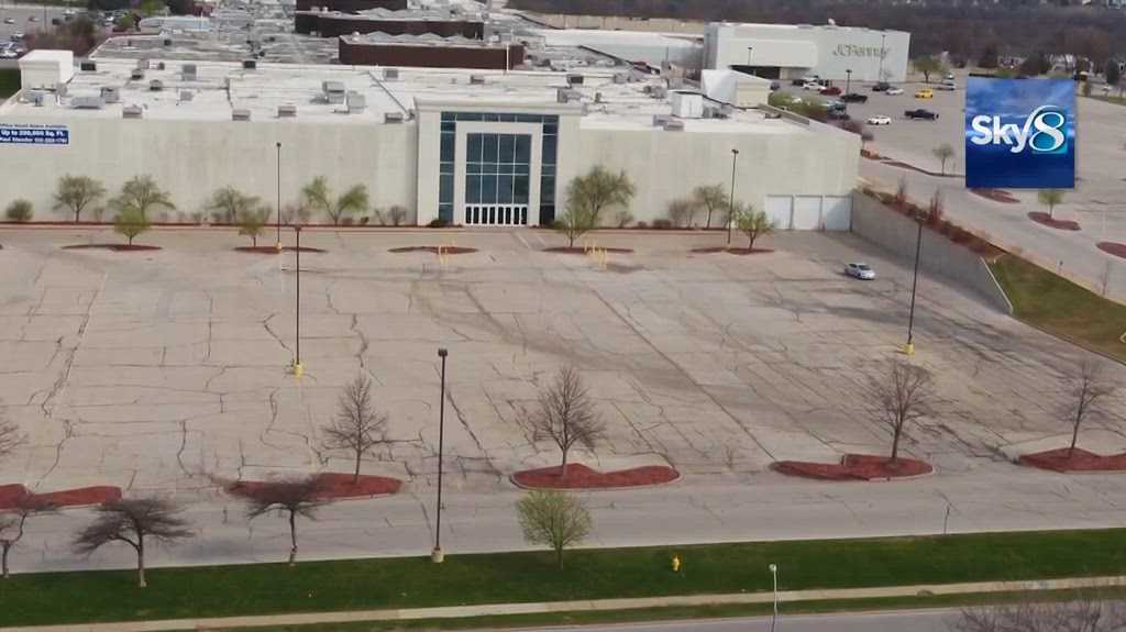 West Des Moines officials consider $110 million deal to demolish Valley West Mall
