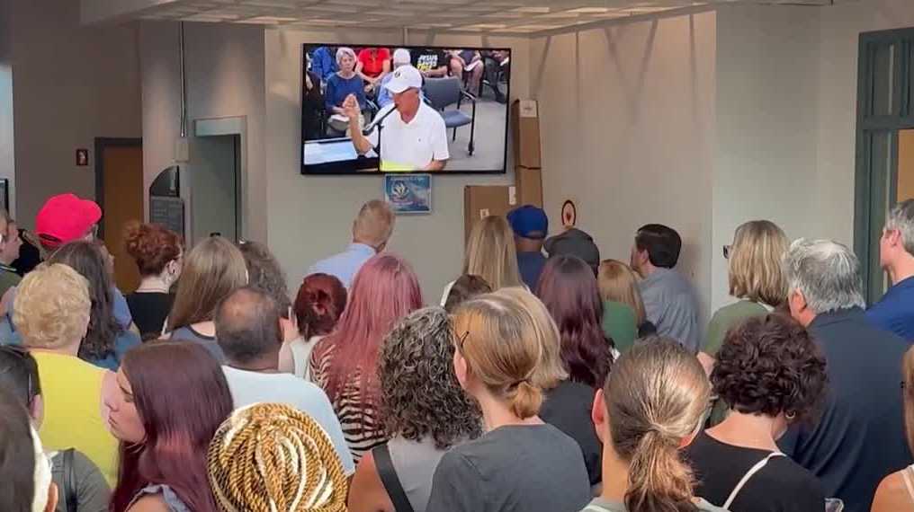 Monroeville council meeting draws crowd over Pride display removal