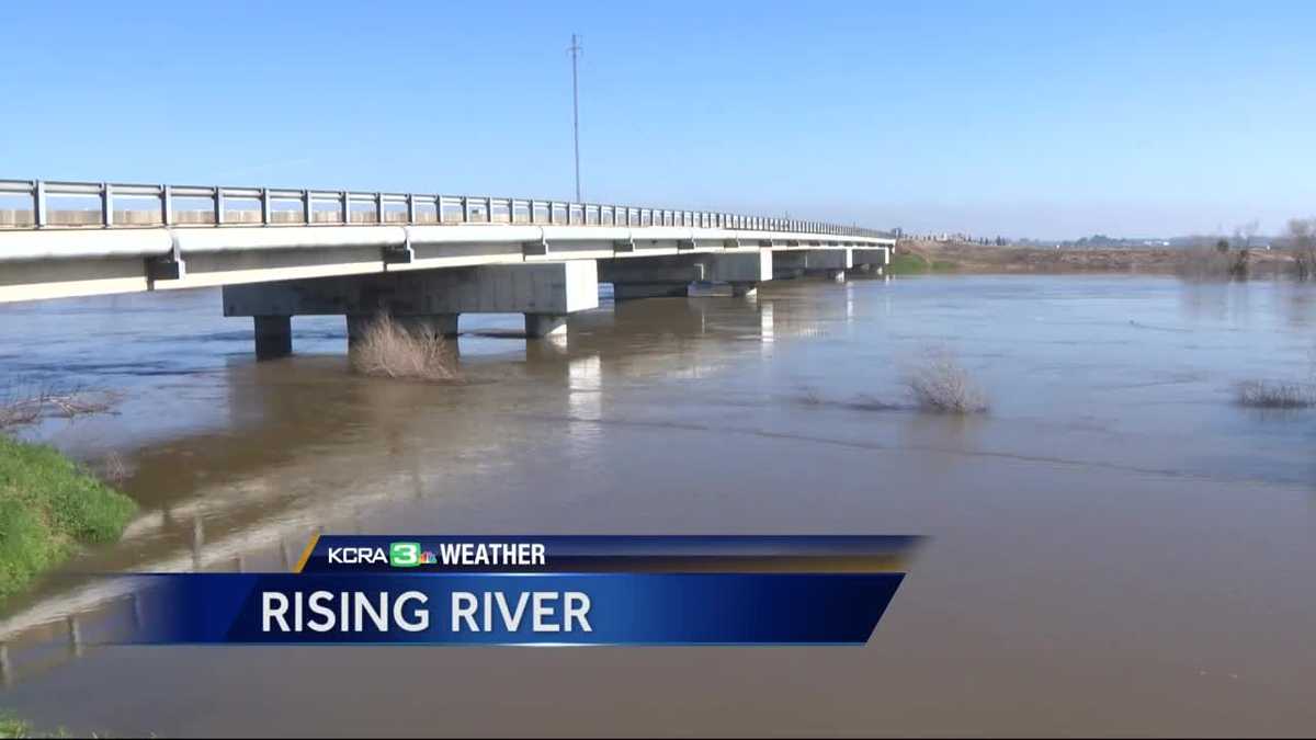 San Joaquin River reaches flood stage; here’s what that means