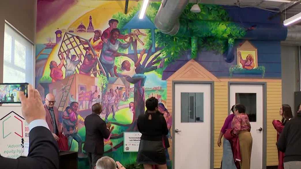 Community Development Alliance unveils new mural celebrating home ...