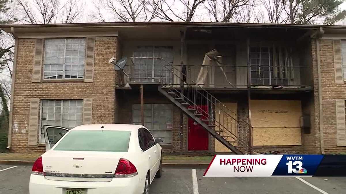 One dead after early morning apartment fire in Center Point