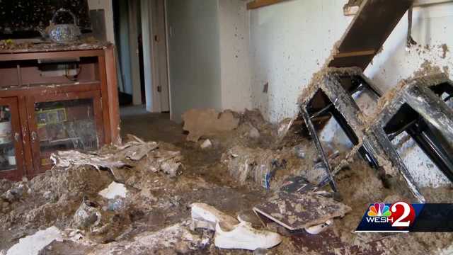 Volusia County family's home catches fire after flooding - Vimarsana News